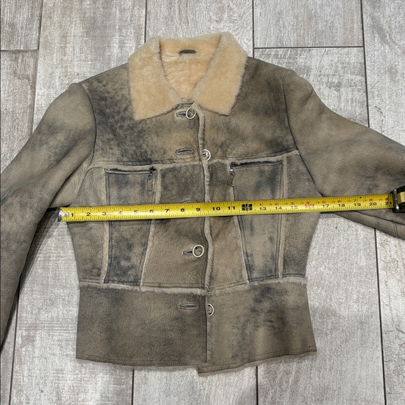 Shearling jacket - Picture 11 of 11
